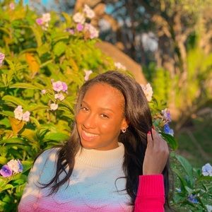 Meet your Posher, Frances